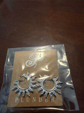 Plunder Silver Sunburst Hoop Earrings